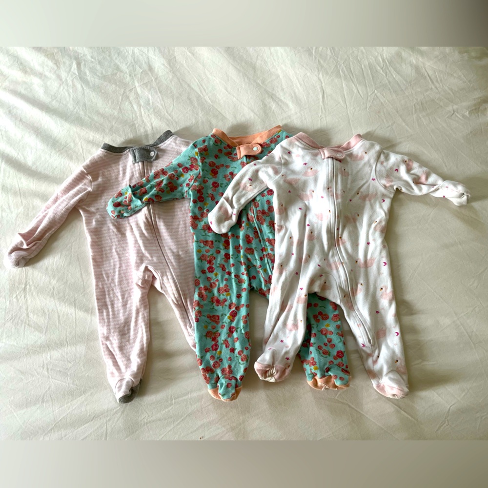 3 Burt’s Bees Organic Cotton zip up Onesies